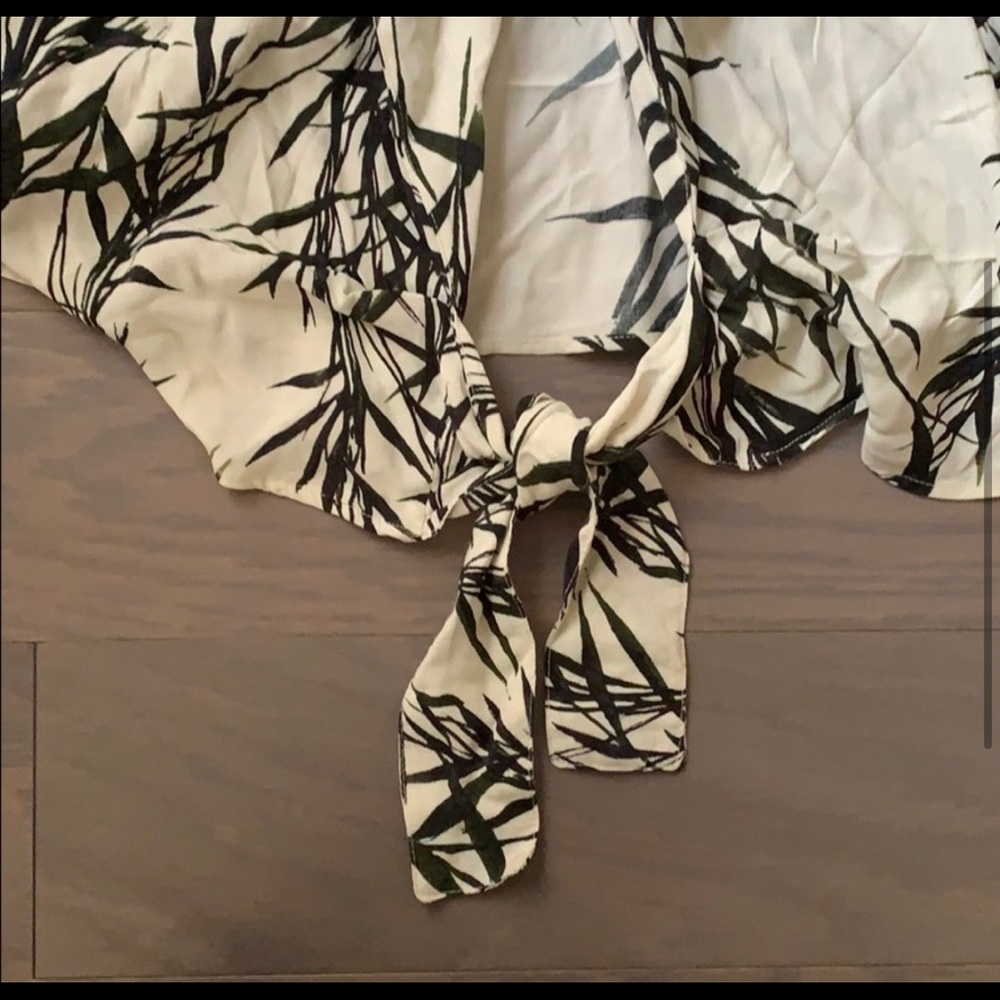 NEW Zara Open Front Tropical Printed Blouse - L - Picture 4 of 4